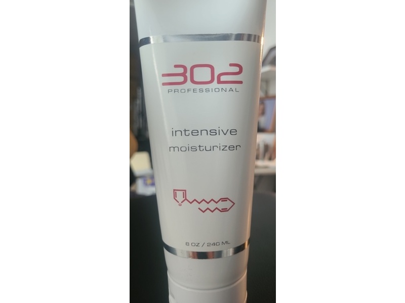302 Professional Intensive Moisturizer, 8 oz/240 mL