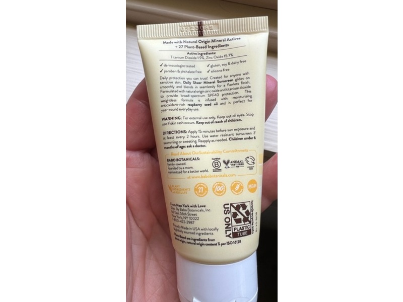 Babo Botanicals Daily Sheer Mineral Sunscreen, SPF 40, 1.7 fl oz/50 mL