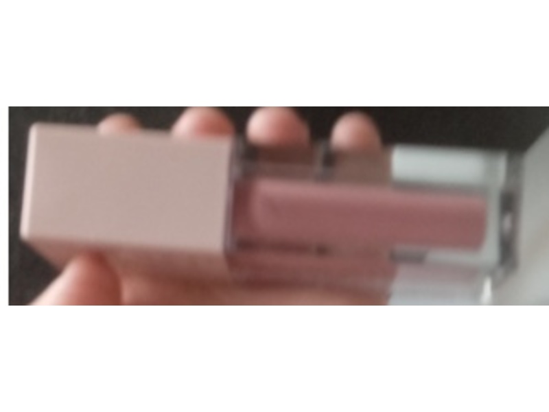 Maybelline New York Lifter Lip Gloss, 004 Silk, 0.18 fl oz/5.4 mL
