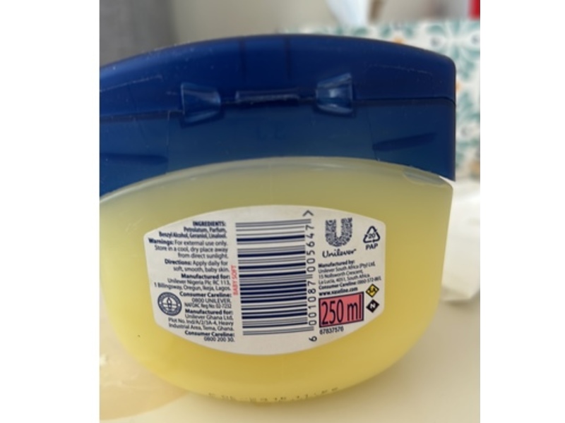 Vaseline Blue Seal Gentle Protective Baby Jelly, 250 mL