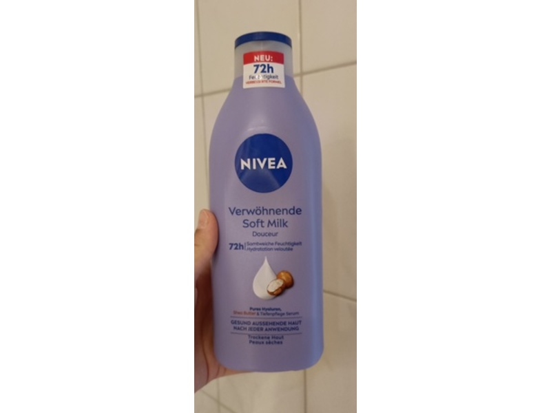 Nivea Pampering Soft Milk, 400 mL