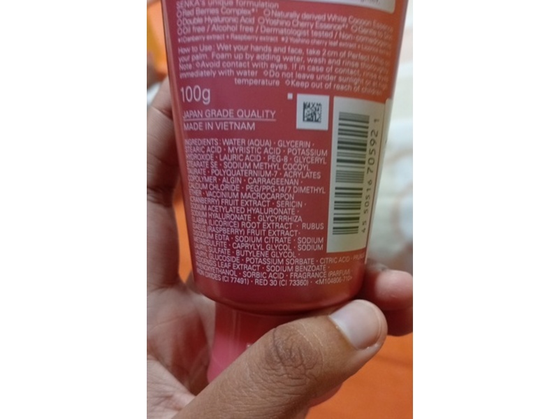 Senka Perfect Whip Beauty Foam, Berry Bright, 100 g