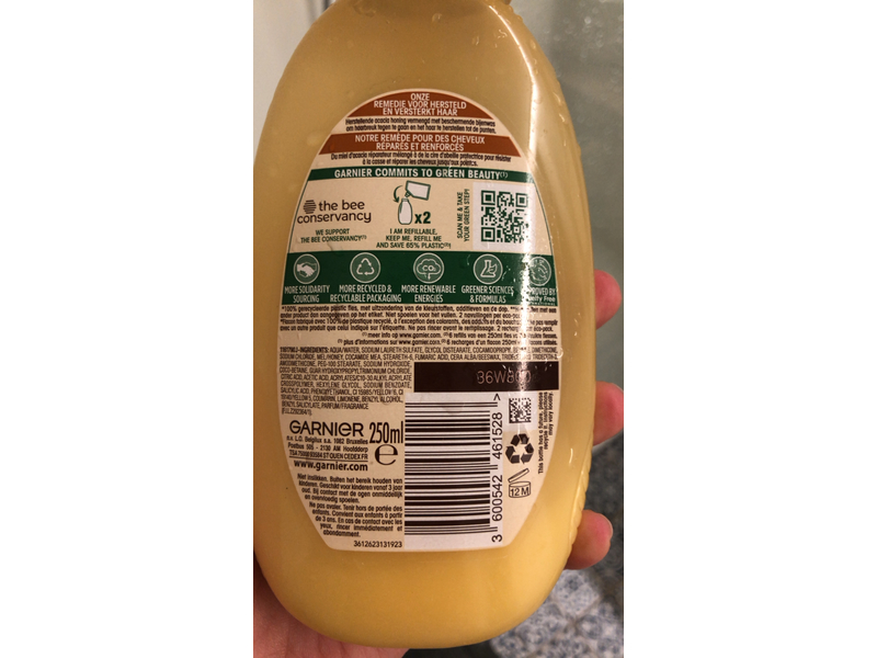 Garnier Ultra Doux Herstellende Shampoo, 250 mL