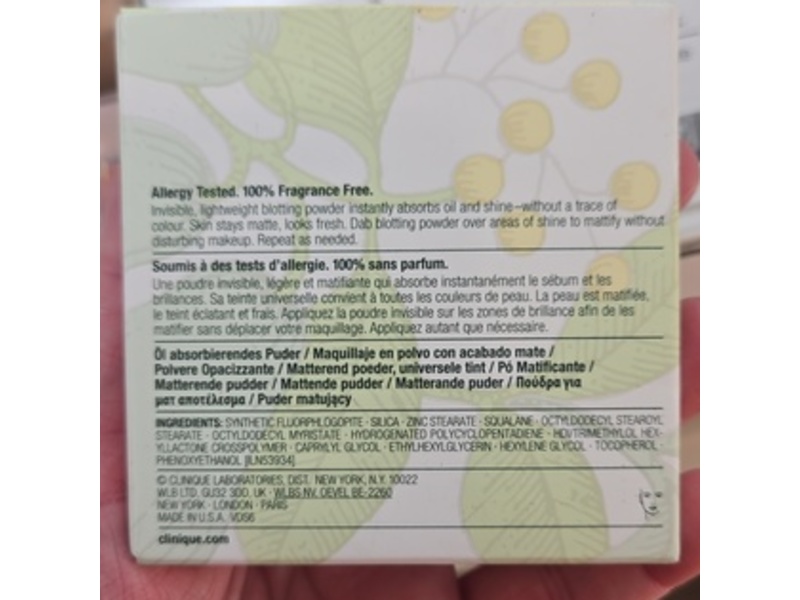 Clinique Stay Matte Universal Blotting Powder, 0.28 oz/8.1 g