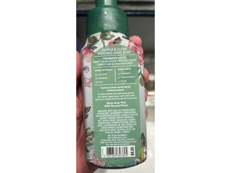 Bath & Body Works Foaming Hand Soap, Sweet Carrot Cake, 8.75 fl oz/259 mL, Pack Of 2