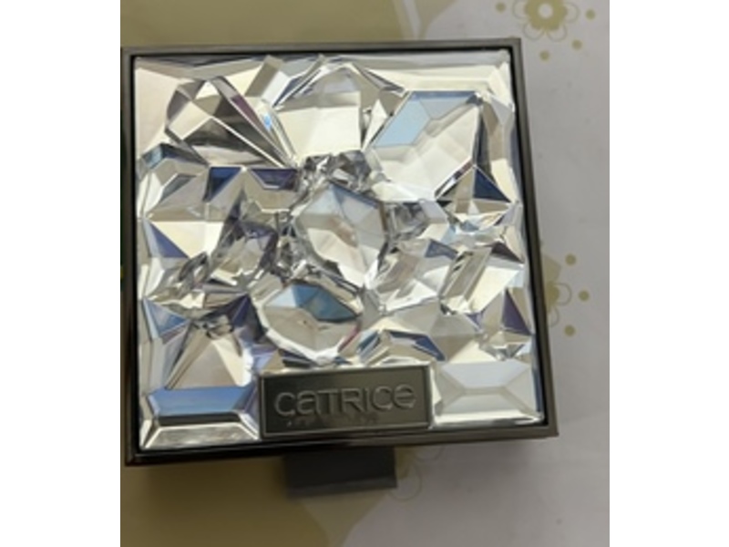 Catrice Highlighter Arctic Illusion, C01 Crystal Cold, 8.8 g