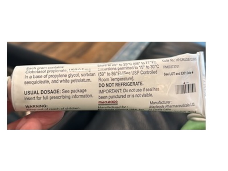 Clobetasol Propionate Ointment USP, 0.05%, 60 g, Macleods Pharma, (RX)
