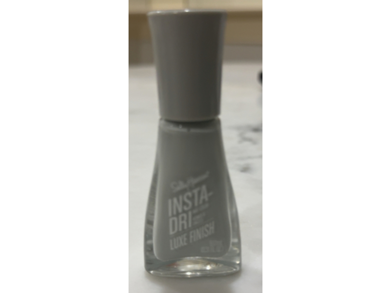 Sally Hansen Insta-Dri Nail Color, Too Chic, 0.31 fl oz/9.17 mL
