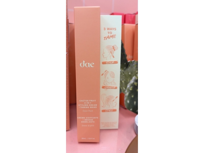 Dae 3 In 1 Cactus Fruit Styling Cream + Taming Wand, Desert Peach, 0.6 fl oz/20 mL
