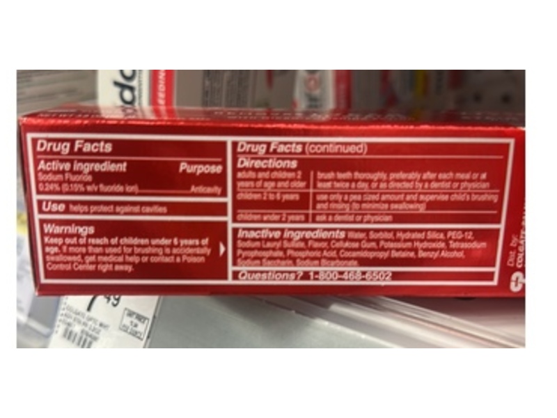 Colgate Optic White Fluoride Toothpaste, Clean Mint, 3.8 oz/107 g