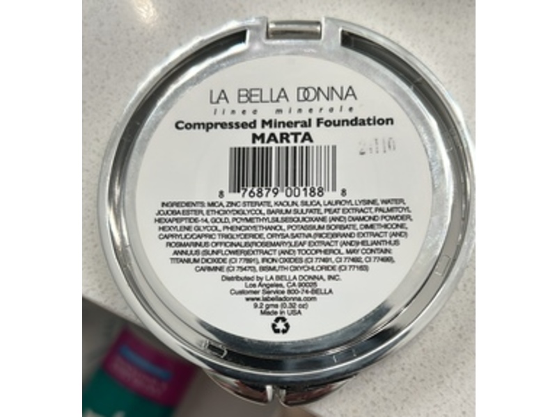 La Bella Donna Compressed Mineral Foundation, Marta, 0.32 oz/9.2 g