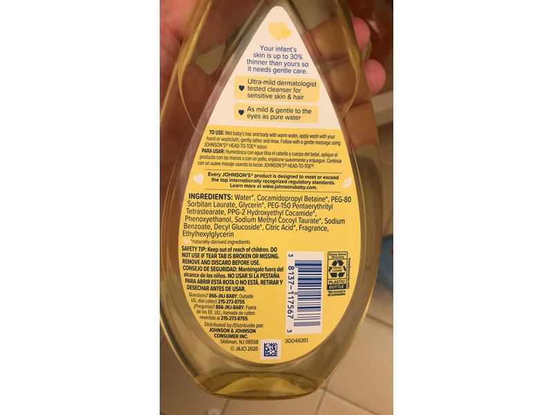 Johnson's Head-To-Toe Wash & Shampoo, 16.9 fl oz/500 mL, Pack Of 3