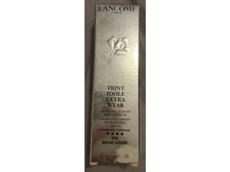 Lancome Paris Teint Idole Ultra Wear Foundation Sunscreen, 005 Beige Ivory, SPF 15, 1.0 fl oz/30 mL