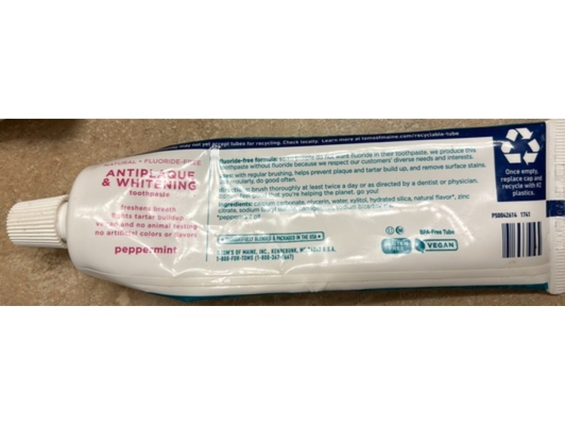 Tom's Of Maine Antiplaque & Whitening Toothpaste, Peppermint, 5.5 oz / 155.9 g