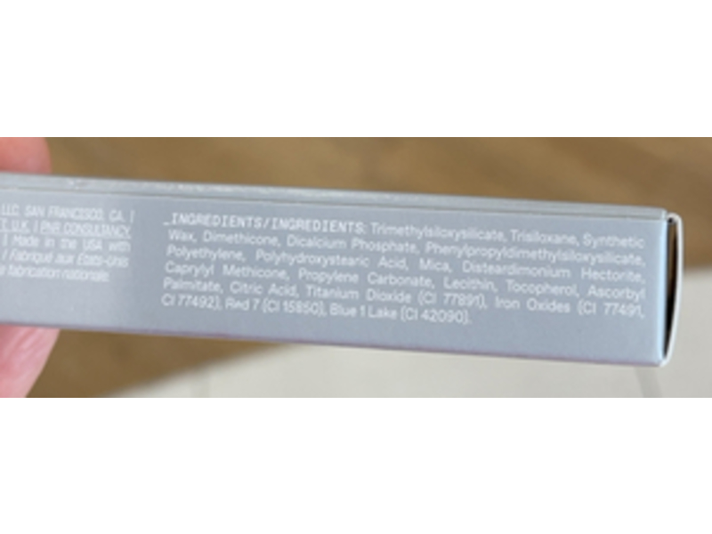 r.e.m. beauty At The Borderline Lip Liner Pencil, Topline, 0.01 oz/0.5 g