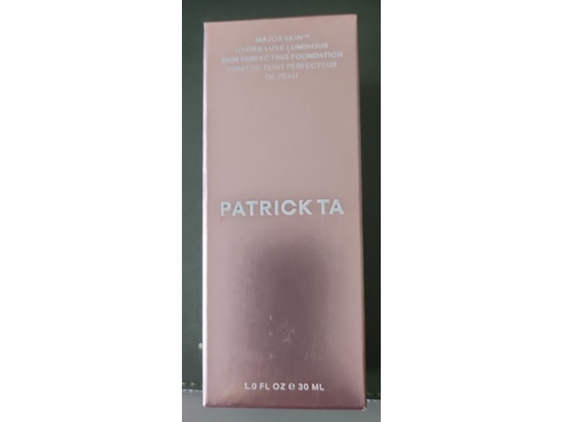 Patrick Ta Major Skin Hydra-Luxe Luminous Skin Perfecting Foundation, 18 Golden,1 fl oz/30 mL