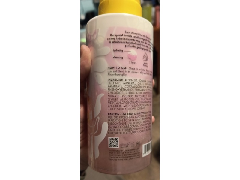 Onyx Professional Foaming Body Wash, Very Berry, 16.2 fl oz/1480 mL