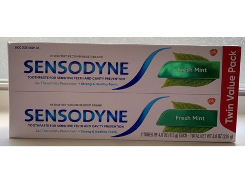 Sensodyne Cavity Prevention Toothpaste, Sensitive Skin, Fresh Mint, 4 oz/113 g, 2 Count