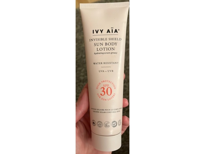 Ivy Aia Invisible Shield Sun Body Lotion, SPF 30 Uva + Uvb, 150 mL