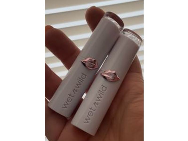 Wet n Wild Mega Last High-Shine Lip Color, Tanger-Ring The Alarm