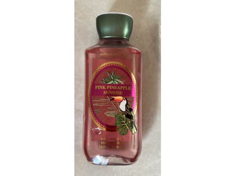 Bath & Body Works Shower Gel, Pink Pineapple Sunrise, 10 fl oz/ 295 mL