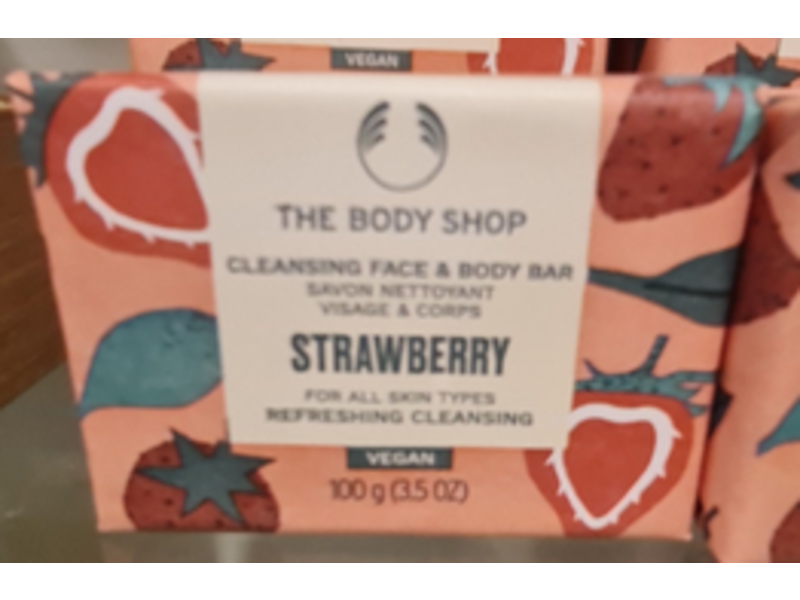 The Body Shop Cleansing Face & Body Bar, Strawberry, 3.5 oz/100 g