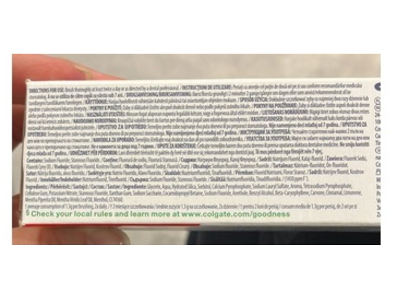 Colgate Active Prevention Whitening Toothpaste, 125 mL