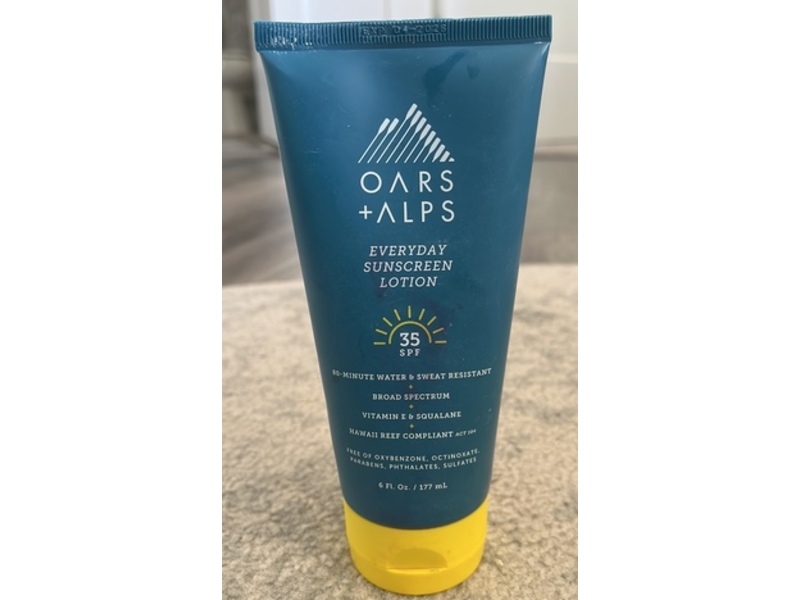Oars + Alps Everyday Sunscreen Lotion, SPF 35, Vitamin E & Squalane, 6 fl oz/177 mL