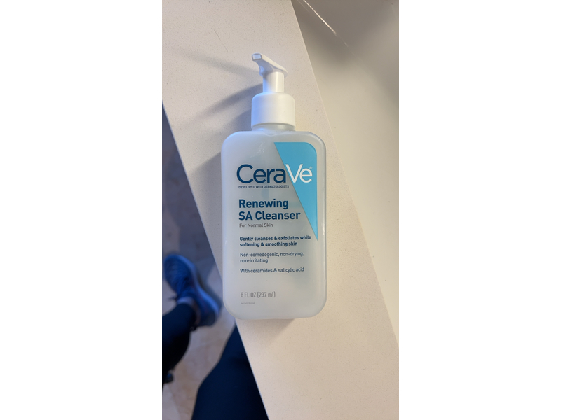 CeraVe Renewing SA Cleanser, 8 fl oz (237 mL)