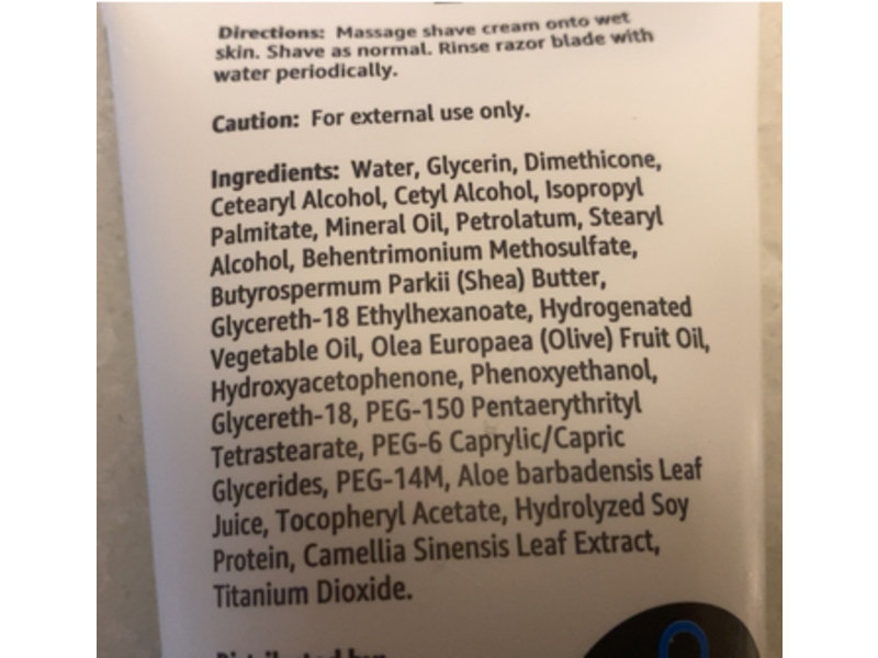 Amazon Basics 2 In 1 Shave Cream, Uncented, 6 fl oz/177 mL