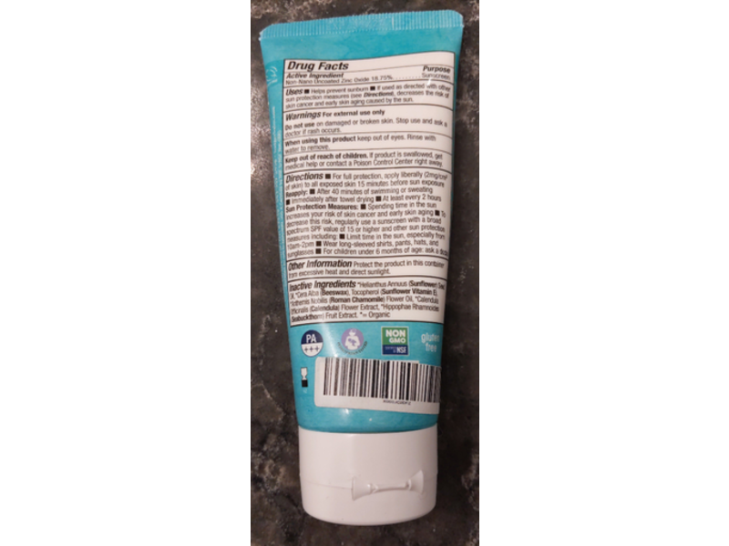 Badger Natural Mineral Sunscreen Cream, SPF 30, Chamomile & Calendula, 2.9 fl oz/87 mL