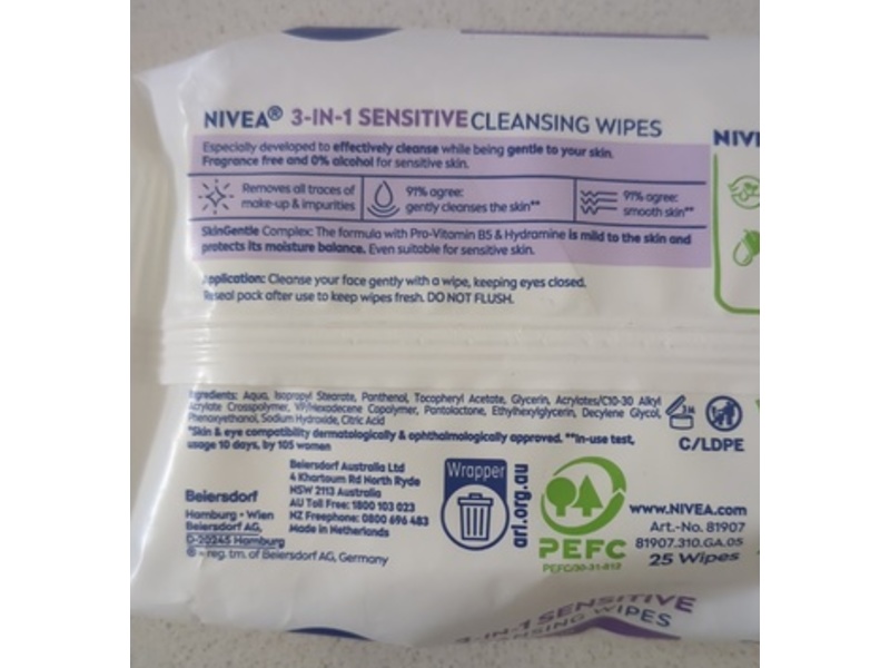 Nivea 3 In 1 Sensitive Cleansing Wipes, Sensitive Skin, Count 25
