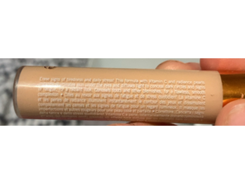 Rimmel London Lasting Radiance Concealer & Eye Illuminator, 040 Soft Beige, 0.23 fl oz/7 mL