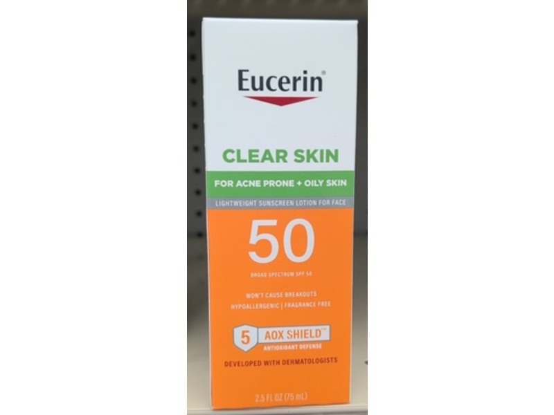 Eucerin Clear Skin Broad Spectrum Sunscreen Lotion, SPF 50, 2.5 fl oz/75 mL