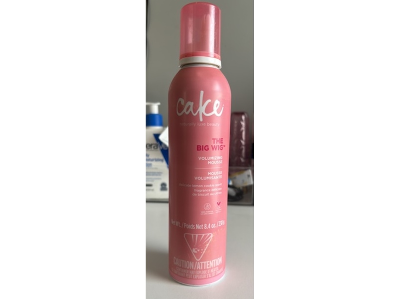 Cake Beauty The Big Wing Volumizing Mousee, 8.4 oz/250 g