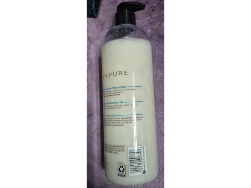 TRESemmé Pro Pure Light Moisture Conditioner, 24 fl oz/709 mL