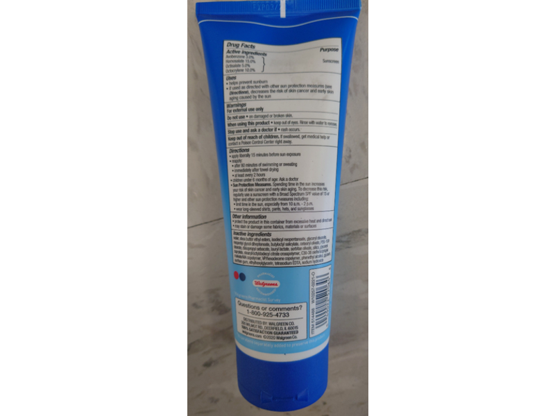 Walgreens Sport Sunscreen, SPF 70, 8 fl oz/236 mL