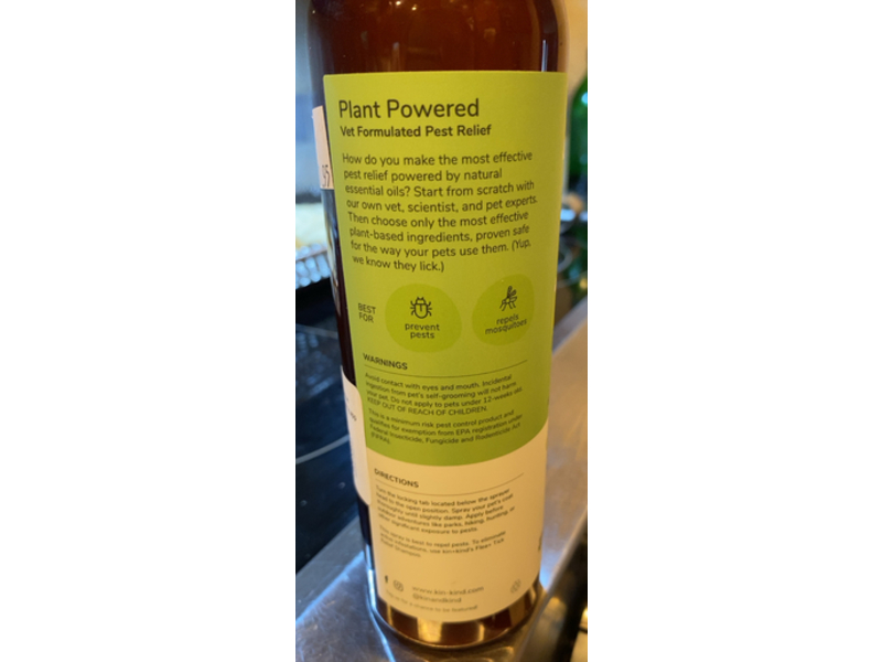 Kin + Kind Flea + Tick Prevent! Plant Powered Dog + Cat Protect Spray, Lemongrass, 12 fl oz/354 mL