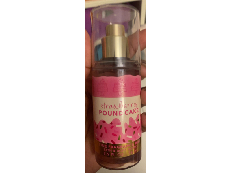 Bath & Body Works Fine Fragrance Mist, Strawberry Pound Cake, 2.5 fl oz/75mL