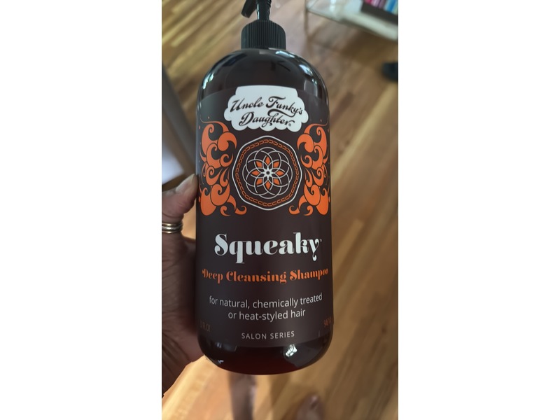 Uncle Funky's Daughter Squeaky Deep Cleansing Shampoo, 32 fl oz/946 mL