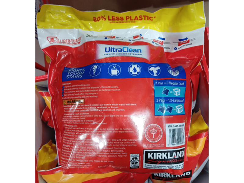 Kirkland Signature Ultra Clean Premium Laundry Detergent Pacs, Fresh Scent, 152 Pacs, 107.2 oz/3.04 kg
