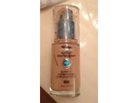 CoverGirl Outlast Stay Fabulous 3-in-1 Foundation, SPF 20, 850 Creamy Beige, 1 fl oz/30 mL. - thumbnail 2
