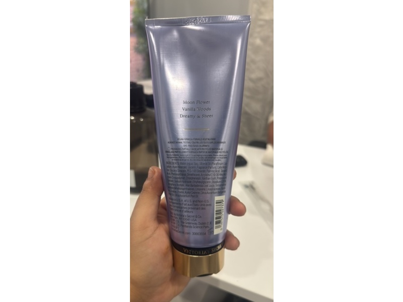 Victoria's Secret Fragrance Lotion, Midnight Bloom, 8 fl oz/236 mL