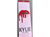 Kylie Jenner Liquid Lipstick & Lip Liner, Red Velvet, 0.10 fl oz/3.00 mL - thumbnail 2