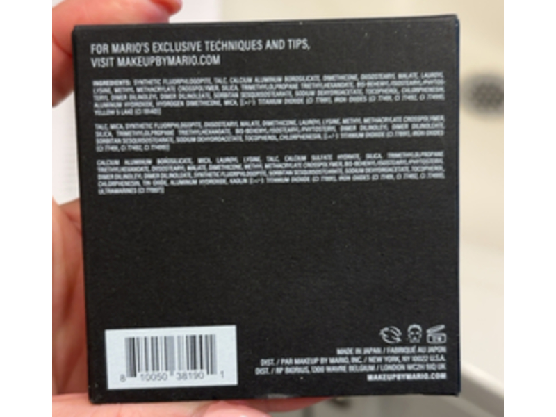 Makeup By Mario SoftSculpt Transforming Skin Perfector Radiant Skin Powder, Medium Dark, 0.31 oz/8.8 g