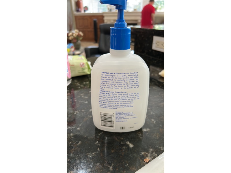 Cetaphil Daily Facial Cleanser, 20 fl oz/591 mL