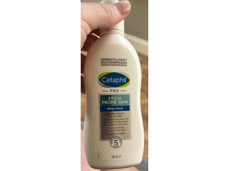 Cetaphil Pro Itch Prone Skin Body Wash, 295 mL