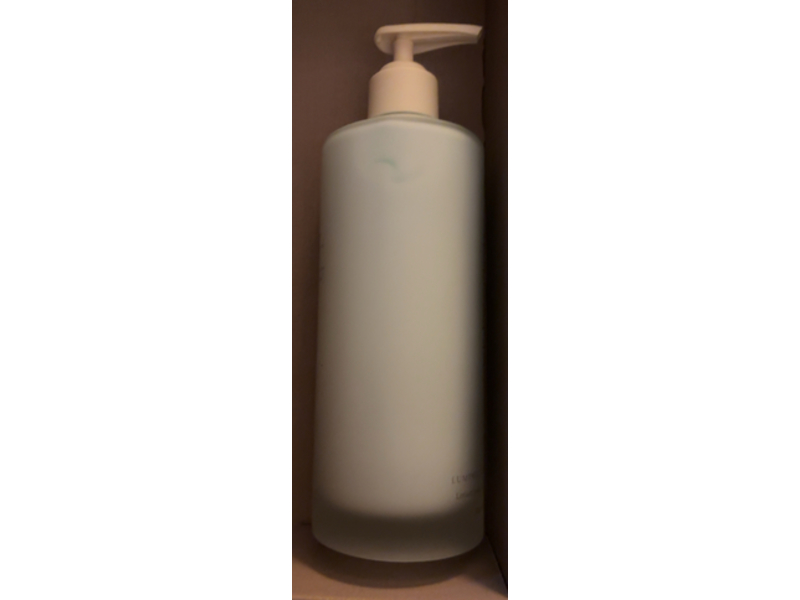 Oak Essentials Luminous Body Lotion