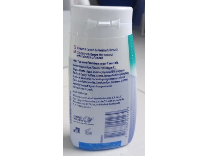 Colgate 2 In 1 Toothpaste & Mouthwash, Icy Blast, 100 mL