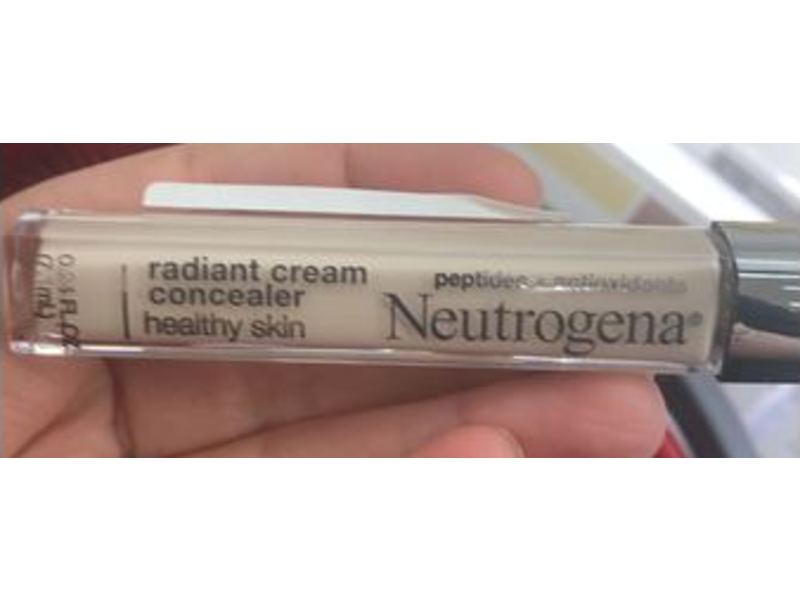 Neutrogena Healthy Skin Concealer, Ivory Light 01, 0.24 fl oz/7.1 mL